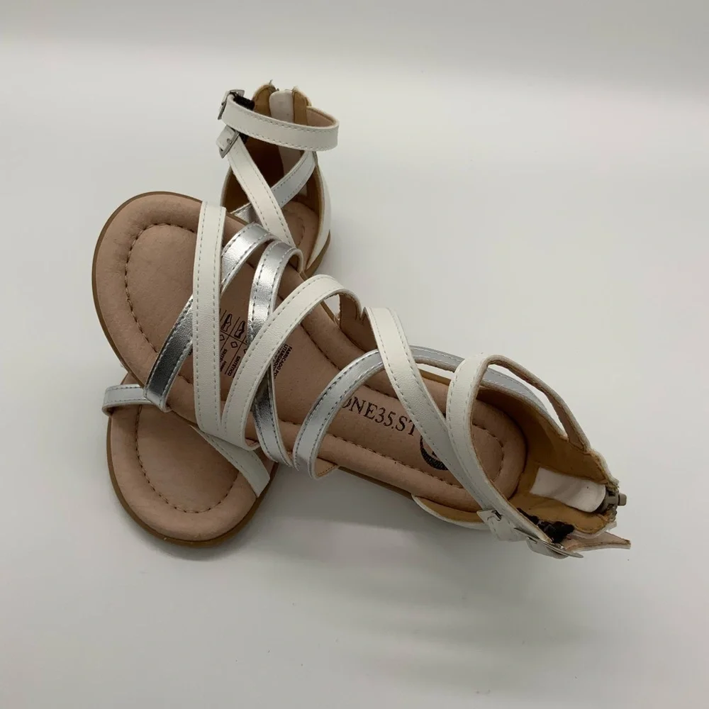 One35 Gladiator Silhouette Sandals, S. Blanco Various